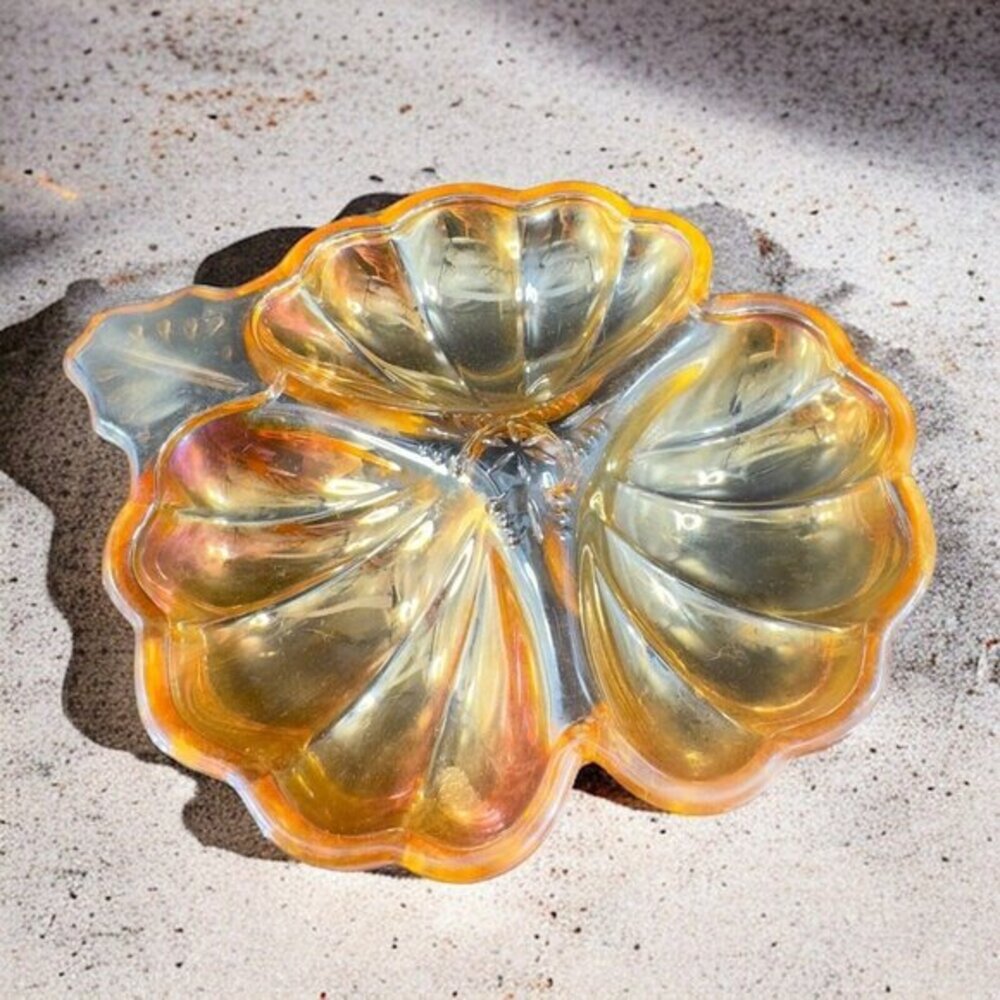 Vintage Carnival Glass Shamrock Dish‎ Divided Relish Iridescent Finish Tray Dish